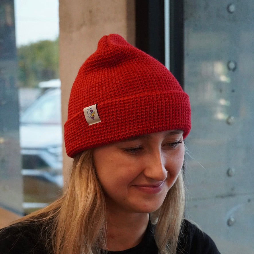 Bevvy Waffle Knit Beanie - Red